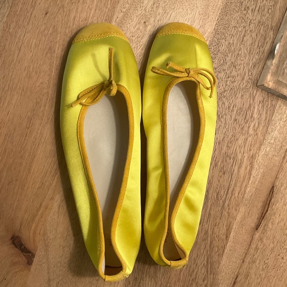 NEW Cap-Toe Silk Ballet Flats  size 37 - Picture 1 of 6